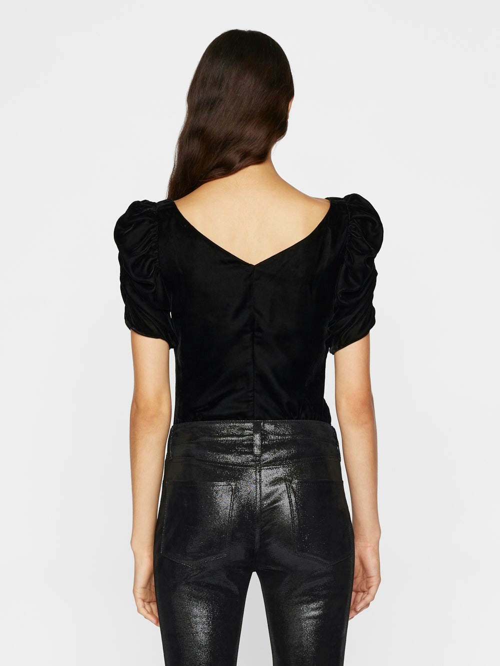 shirt side view alt:fit2